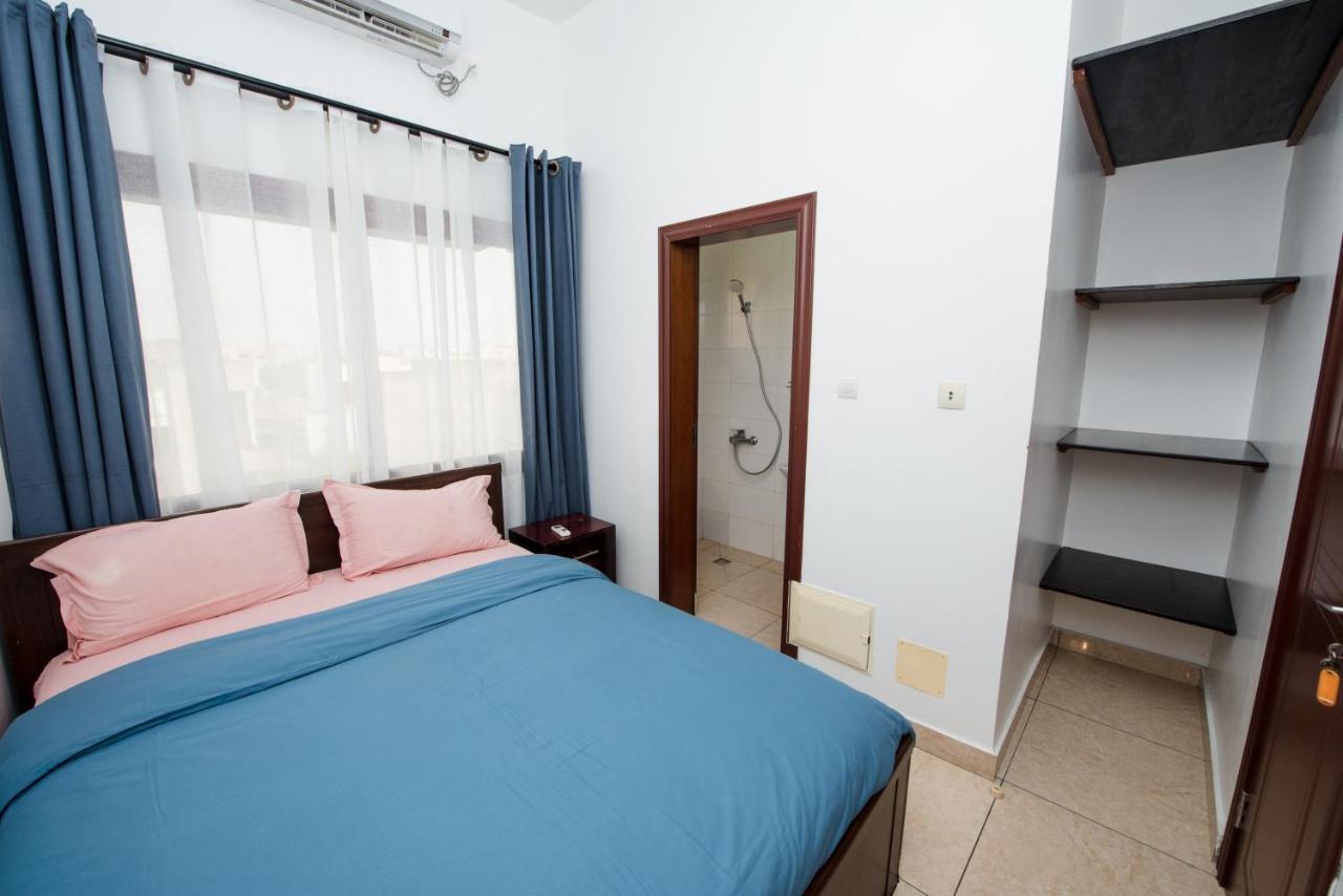 Appartement Charmant Et Lumineux Pointe Noire Luaran gambar